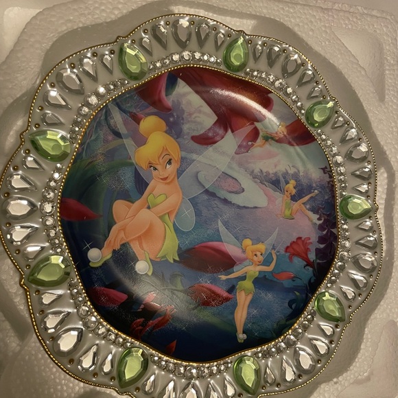 This is a collection of fairy and thinker Bell